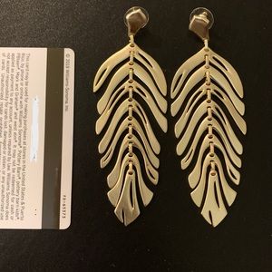 Kendra Scott Lotus Earrings